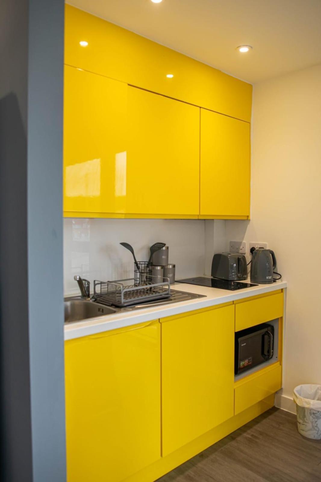Excellent Studio Balcony Apartment In シェフィールド エクステリア 写真